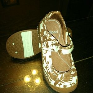 New Little girls pedipeds